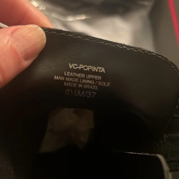 Vince Camuto Popinta Black Leather Zipper Ankle Boots, women's 6.5, new in box - Picture 9 of 11